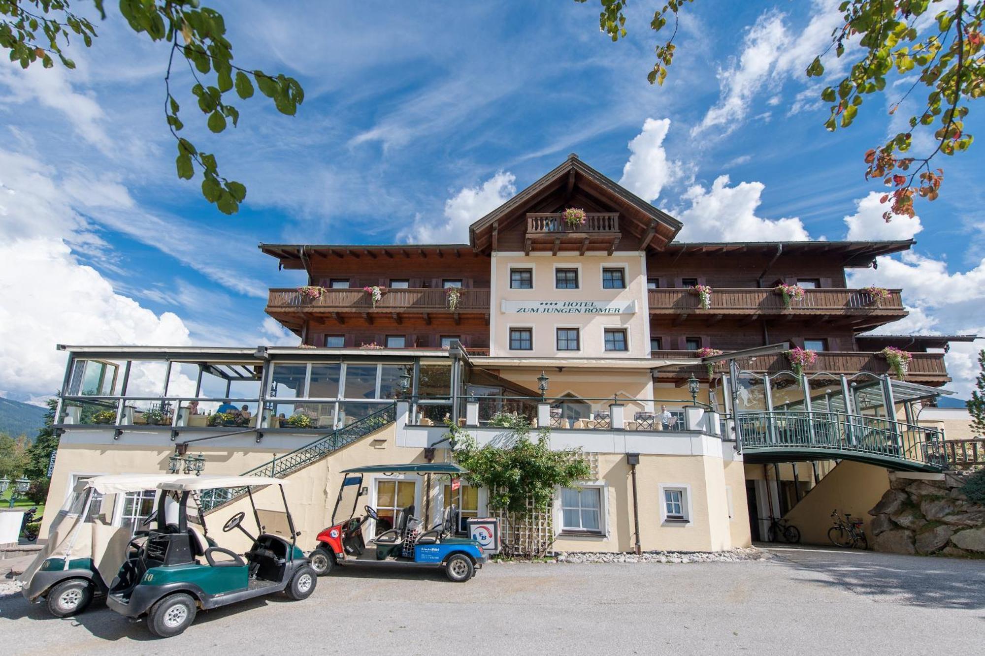Hotel Zum Jungen Roemer ราดชตัดท์ ภายนอก รูปภาพ