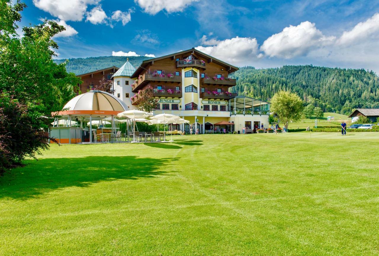 Hotel Zum Jungen Roemer ราดชตัดท์ ภายนอก รูปภาพ